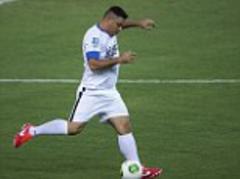 maracana stadium re-opens for world cup 2014 with match between brazilian legends including ronaldo and bebeto